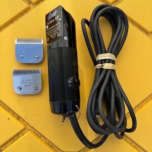 Vintage Oster Golden A5 Clipper With Blade No80 Size10 Electric Hair Clipper USA